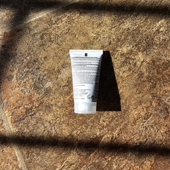 OLAPLEX No.8 Bond Intense Moisture Mask, 30 ml/ 1 fl oz - Picture 6 of 6